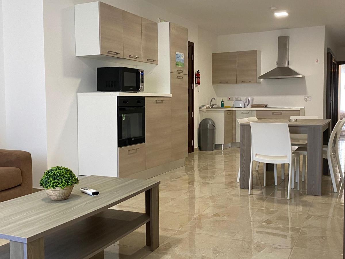 Sunrise Court Appartement Marsaskala Buitenkant foto