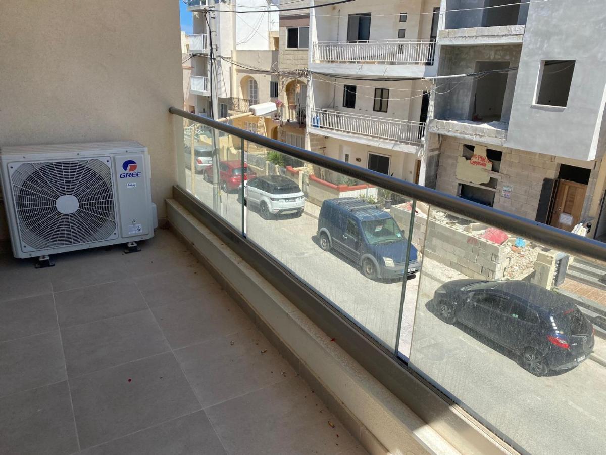 Sunrise Court Appartement Marsaskala Buitenkant foto