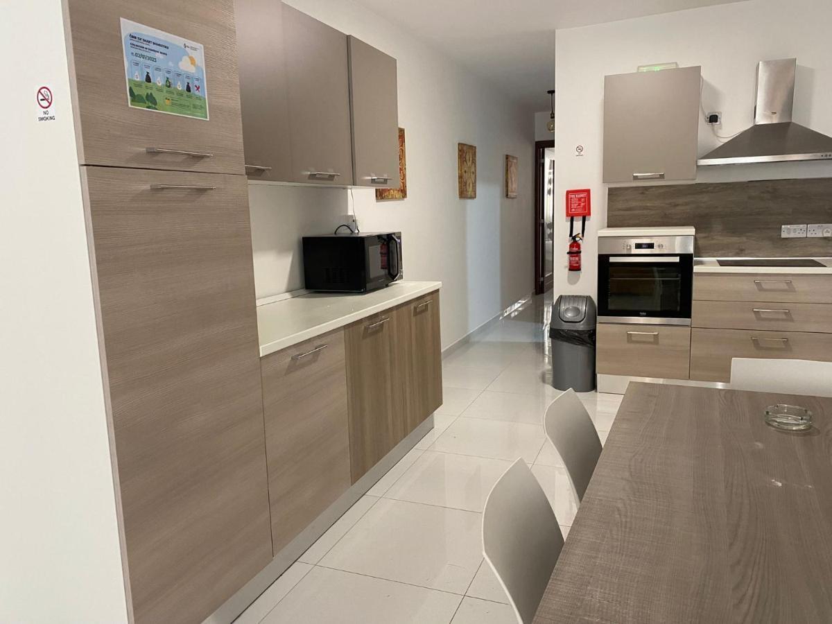 Sunrise Court Appartement Marsaskala Buitenkant foto
